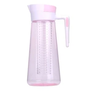 1000ml veekannu puuviljafreesiga